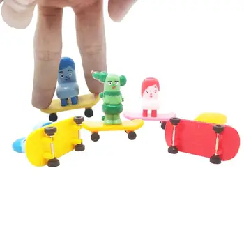 10vnt Animacinių filmų Fingerboard Riedlentė Vaikų Denio Sporto Žaidimas Naujovė Piršto Žaislas Suaugusiems Vaikams Atsitiktine Spalva
