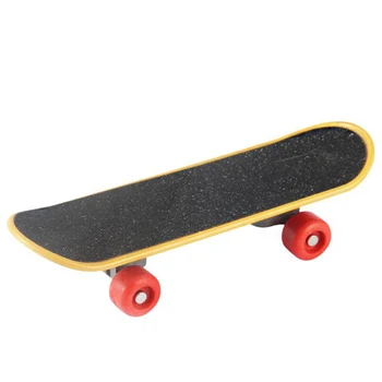1pcs Fingerboard Mini Pirštų Riedlentė Plastiko Finger Skate Motoroleris Throwbacks Originalus Berniukų Mini Riedlentė Žaislas