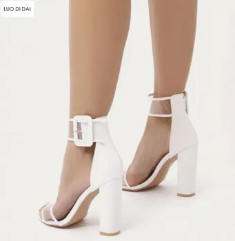 2019 seksuali moteris atidaryti tne aukšti kulniukai šalies batų vasaros gladiatorių sandalai PVC sandalai stambusis kulno sagties sandalai vestuvių batai