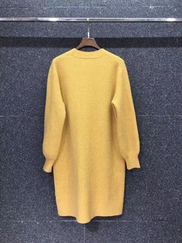 2020 m. rudens ir žiemos naujas moterų V-kaklo simetriškus kišenės vientisos spalvos ilgas cardigan megztinis 1207
