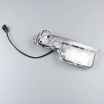 Automobilių Kairėje Dienos Veikia Šviesos diodų (LED Rūko žibintų 