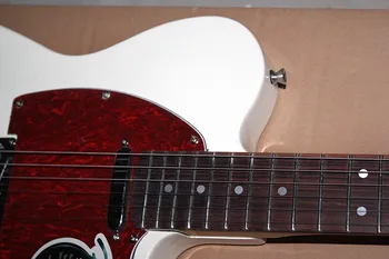 Gamyklos Didmeninė Balta Kėbulo Elektrinė Gitara su Red Pearl Pickguard,Raudonmedžio Fretboard,Siūlome Individualų