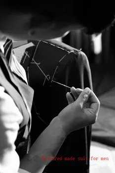 Naujas Pritaikyti pagaminti Naują stilių Tuxedos Vyrų smėlio spalvos dramblio kaulo Mens Vestuvių Tuxedos Jaunikis Vakarienė Pop Mens Kostiumai( švarkas+Kelnės+kaklaraištis)