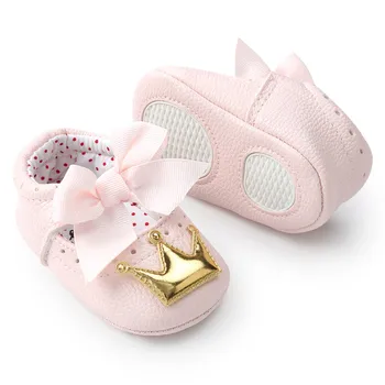 Pirmasis kūdikių Vaikštynės bateliai Naujagimiui Baby Girl Crown Princess Bateliai Minkštas Padas neslystantis Sportbačiai chaussure bebes filė