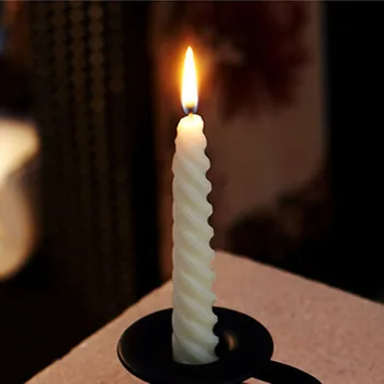 Senovinių Klasikinių Atrodo Siaurėjantys Žvakidė Turėtojas Paprasta Retro Stiliaus Žvakidės Geležies Europos Žvakidė Stovėti Žvakių Laikiklis
