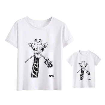 Tėtis ir Man Drabužius Baby Girl Drabužiai Gatvės Stiliaus Žirafa marškinėliai Šeima Atrodo Komplektus Marškinėlius Mama ir Dukra Drabužius T-shirt