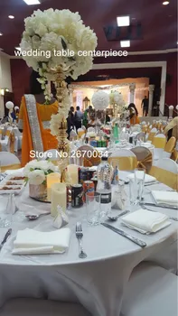 Aukso vestuvių puošmena, gėlių stovas vestuvių stalo dekoracija