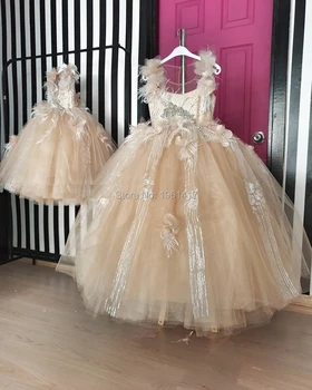 Aukštos Kokybės Princesė Suknelė su Didelis Lankas Aplikacijos Duobute Iliuzija Rankovių Vaikai Inscenizacija Suknelė Individualų Gėlių Mergaitės Suknelė