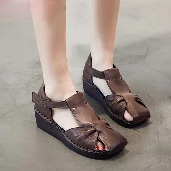 CEYANEAO Vasaros moterų batai; pleišto sandalai retro stiliaus rankų darbo, iš natūralios odos; uždara kojų; patogus romos sandalai