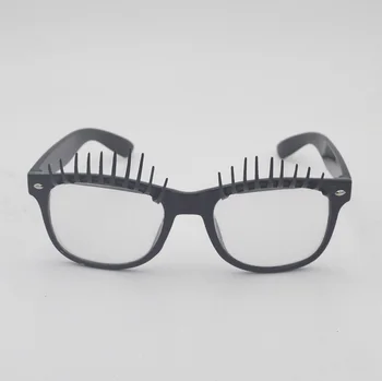 Juodas Blakstienų naujovė žaislų akinius su 