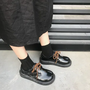 Juodas mažas odos batai naują atsitiktinis Japonijos retro stiliaus Britų retro stiliaus odiniai batai, suapvalinti tne nėrinių platforma moterų batų
