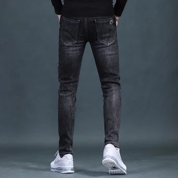 Mados Juodos Džinsinio Audinio Kelnės Vyrų Slim Fit Ruožas Džinsai Korėjos Stiliaus Raišteliu Kelnės