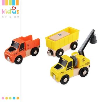 Nemokamas pristatymas Statybinės derinys elektrinio traukinio rinkinį mediniame pastate blokuoti geležinkelio automobilių žaislas vaikų žaislas automobilis dovana