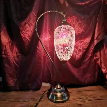 Retro miegamojo lovos kambarį rankų darbo romantiška asmenybė, Pietryčių Azija, Turkija spalvoto stiklo stalo lempos