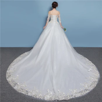 Subtilus Katedra Traukinio Vestuvių Suknelės, Elegantiški Valtis Kaklo Gėlių Modelio ir Blizgučiais Balti Nėriniai su Šampanu Siuvinėjimas