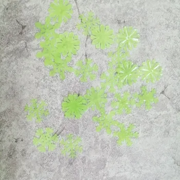 50pcs/daug 3D Snaigė Švyti Tamsoje Šviesos Liuminescencinės Plastikiniai Sienos Lipdukas Namų Dekoro Decal Tapetai, Dekoratyvinis