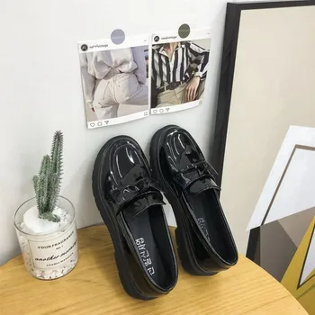 Juodas mažas odos batai moterų Britų stiliaus naujas rudens ir žiemos laukinių užsienio stiliaus storio su retro studentų lankas Z16-17