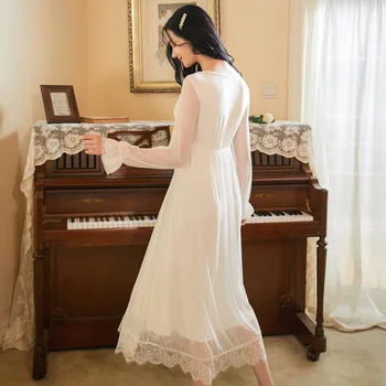 Modalinis ilgomis rankovėmis V-kaklo, Nėriniai Susiuvimo Pižamą Moterų Sexy Palace Stiliaus, Siuvinėtų Princesė Miego Dėvėti Nuisette Femme 2020 m.