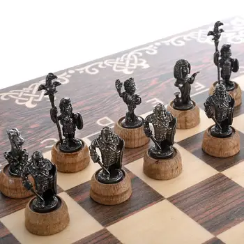 Šachmatai mediniai mažas 