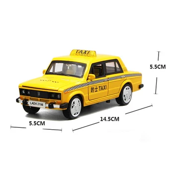 1/32 Lydinio Taksi Automobilio Modelis Traukti Atgal LED Muzika Stalo Ornamentas Vaikams Žaislų Kolekcija