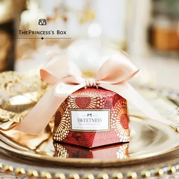 2018 naujų kūrybinių vestuvių saldainių dėžutės europos prabangių dovanų dėžutėje atvejais cukraus 2 dydžių 6*8*4.5 cm/7.3*9.7*5.5 cm casamento dekoras