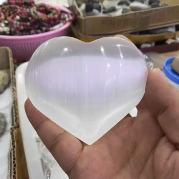 60mmHigh kokybės natūralių gipso Mimeral Akmenys Širdies formos kristalų širdies išgydymo