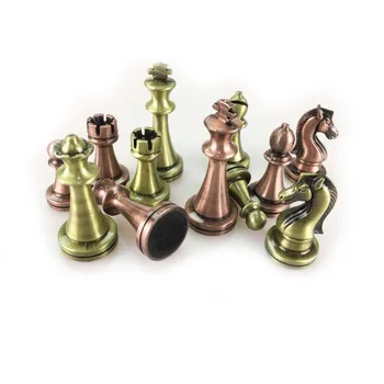 BSTFAMLY Šachmatų Rinkinį Kirsite galvanizavimo Technologijų Šachmatų Gabalas Aukštos Klasės Karalius Aukštis 67mm Šachmatų Žaidimas Bronzos Šachmatų Gabalas IA3