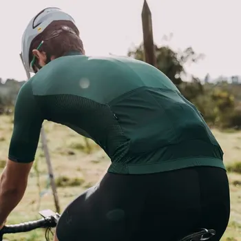 Grynas Alyvuogių žalia dviračių džersis komplektas, Aukštos kokybės dviračių drabužius trumpomis rankovėmis ir juodi šortai, kombinezonai su antkrūtiniais MTB ciklo kostiumą, Kvėpavimo
