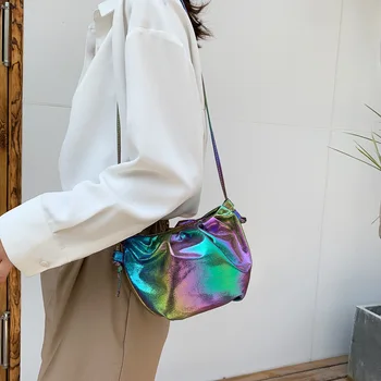 Mažas maišelis 2020 naujas krepšys moterų laukinių ins debesis maišelį prašmatnus sulenkite vieną petį lazerio maišelį dizaineris krepšiai kanalų rankinės