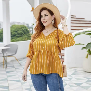 Plius dydis moterų mados karšto stiliaus vasaros riebalų ponios nauji produktai yra plonas V-kaklo dryžuotas marškinėliai