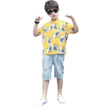 Vaiko trumpas rankovės kostiumas berniukams vasaros kostiumas 2020 naujas vidutinių ir didelių vaikų dailus gėlių marškiniai + džinsai skylę šortai
