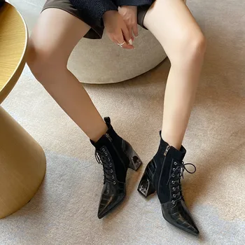 2020 m. pavasarį ir rudenį naujų laukinių banga batai odiniai retro Martin batai moterims, vidutinio storio kulno nėriniai-up batai X258