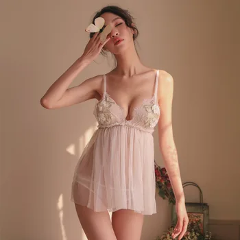 GAMPORL Moterų Erotiniai Apatiniai Giliai V-kaklo, Akių Siuvinėjimo Gėlės Perspektyvos Nightdress Seksuali Pižama Thong Suspender Sijonas