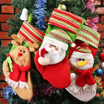 Kalėdų Kojinės su Sniego Santa Briedžių Kojinės Modelis Kalėdos Flannelette Saldainiai Dovanų Maišelį, Židinys Kalėdų Medžio Apdaila
