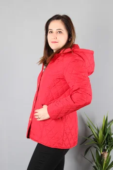 Moterų tendencija kailis 15071 rudenį, žiemą šiltas, stilingas plius dydis atsitiktinis gobtuvu mygtuką kišenės lengvas sportas naujo sezono mados turkijos padaryta