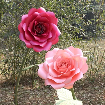 Naujas Madingas Rose Popieriaus gėlių lenkai festivalis dekoracijos veiklos fone, dekoracijos ir namų parduotuvė papuošalai
