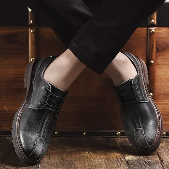 Odinis vyrų mens priežastinis pardavimas naujų butas sportbačiai vyrai mada Sneaker juoda sporto vyrai karšto 2020 Mens batų batų kvėpuojantis
