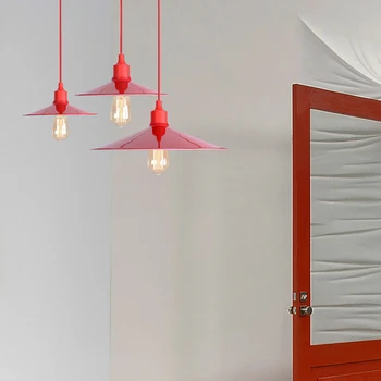Postmodernios minimalistinis retro pakabukas šviesiai raudonos metalo pcv vakcina art deco apšvietimas salonas studijų miegamasis baras kavos parduotuvė
