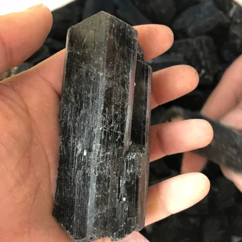 Žaliavinės black diamond kristalų mėginių reiki gydymo