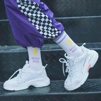 Asmenybės siuvinėjimo mėnulis kojinės moterims, Japonija, Pietų Korėja, gatvės, hip-hop grožio banga kojinės pavasarį moteris