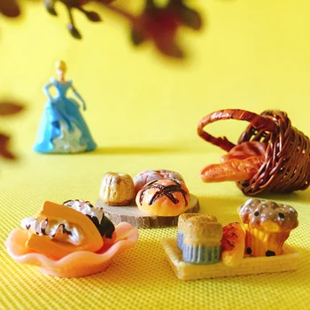 Duona, pyragai/vaisių krepšelis /doll house/miniatiūros/mielas mielas/pasakos sodo gnome/samanų terariumai, dekoras/bonsai/statulėlės/žaislų/modelis