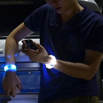 Garso Kontroliuojamos LED Šviesos Iki Apyrankės Aktyvuotas Švytėjimas 